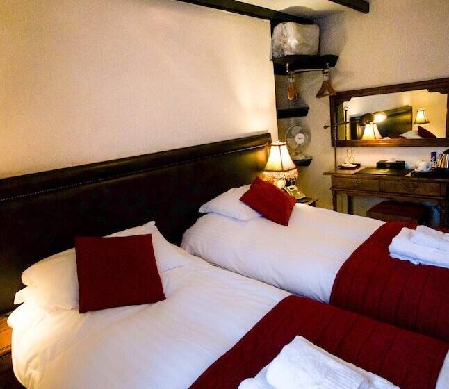 اتاق استاندارد, The Black Boy Inn