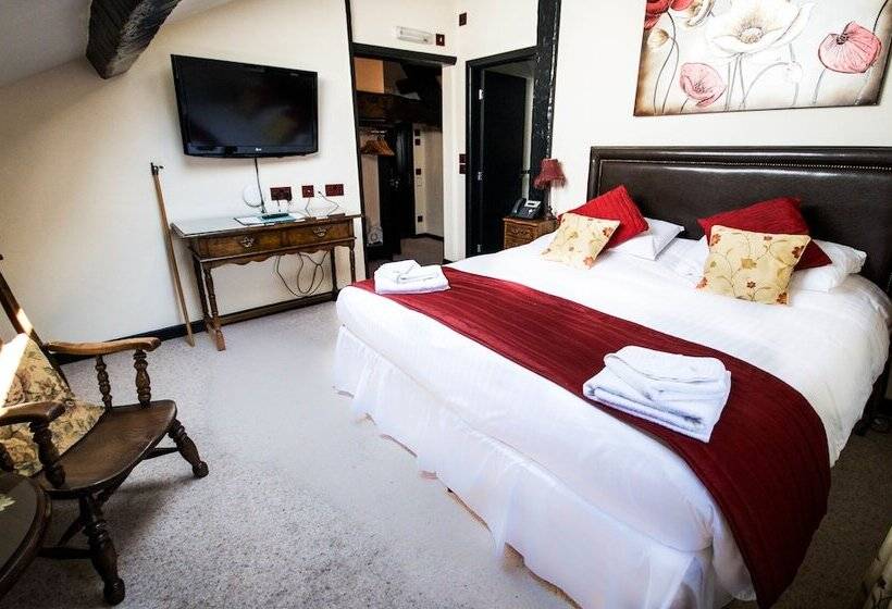 Executive Room Queen Bed, The Black Boy Inn