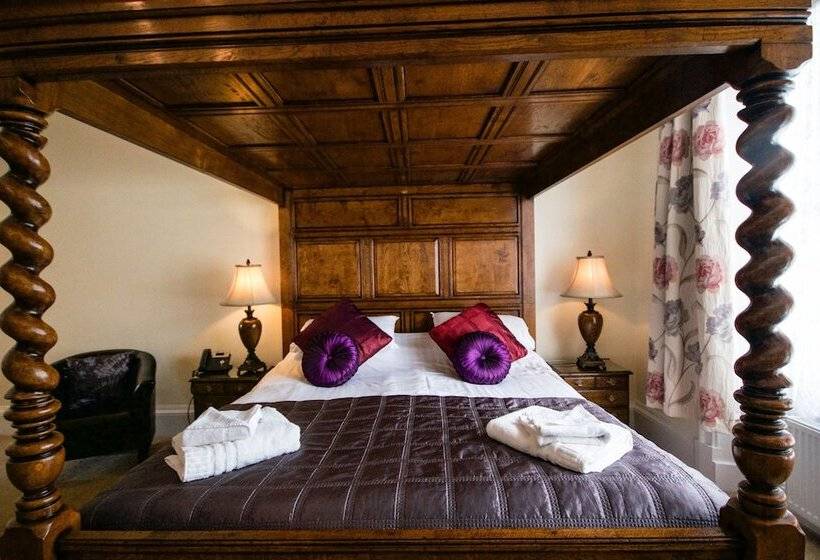 Suite Queen Bed, The Black Boy Inn