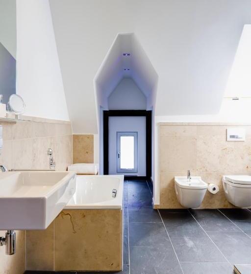 Junior Suite, Qube Hotel Bergheim