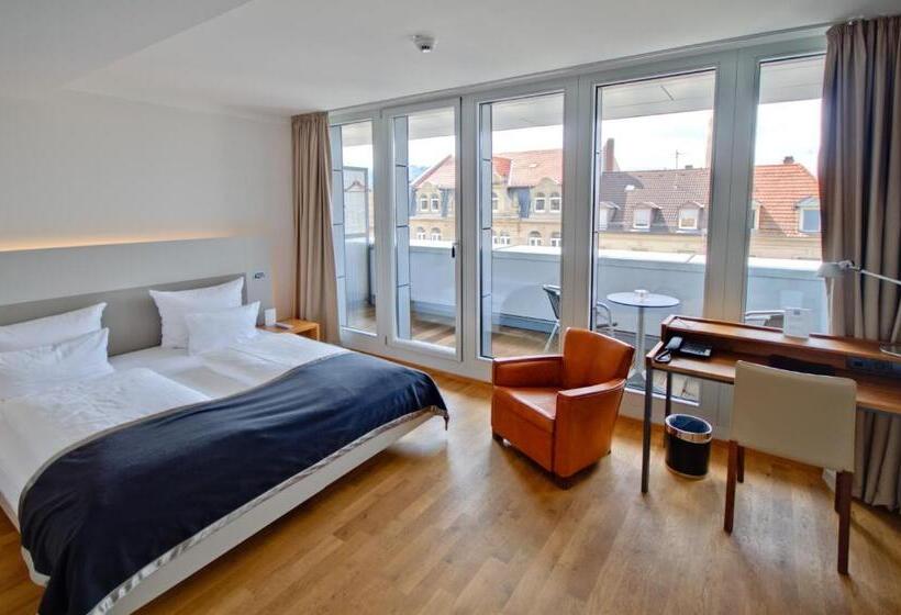 Deluxe Zimmer, Qube Hotel Bergheim