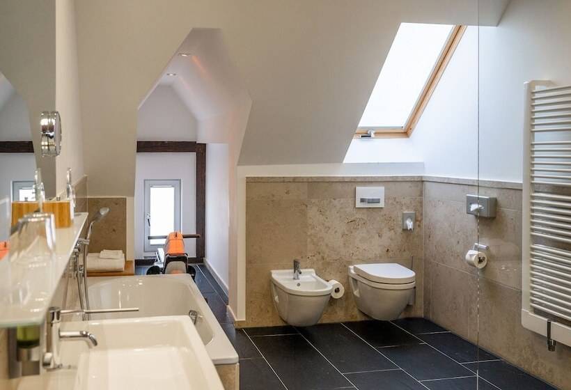 Junior Suite, Qube Hotel Bergheim