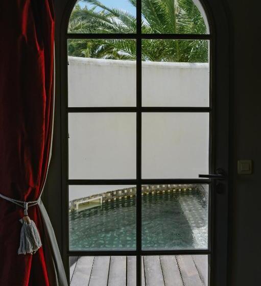 Вилла 1 Спальня, Villa Clara, Résidence Face à L Océan Et Au Golf De Chiberta