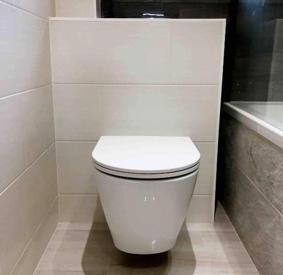 اتاق استاندارد سه نفره, Double Bedroom, Kings Lynn, New Renovated Bathroom