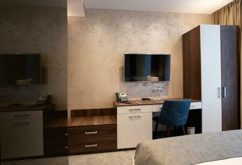 스탠다드 룸, Family Hotel Business Club