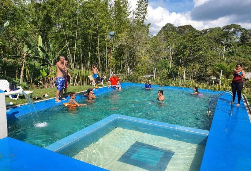 Quarto Familiar, La Hogareña