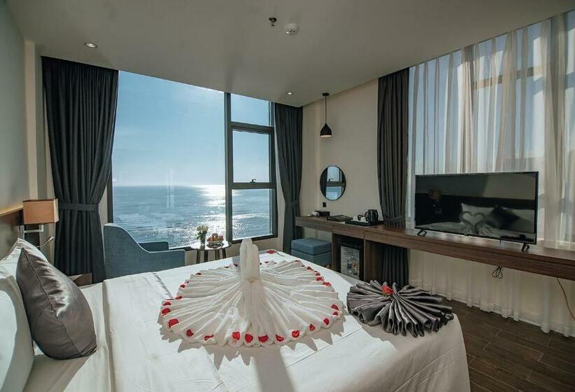 اتاق استاندارد با چشم‌انداز دریا, Phương Bắc Luxury
