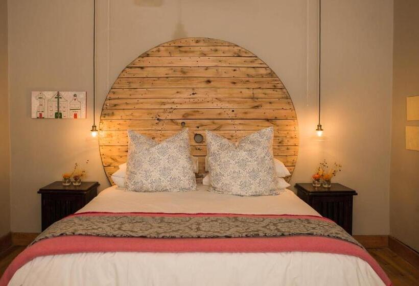 Трехместный Номер Deluxe, Three Birds Country House