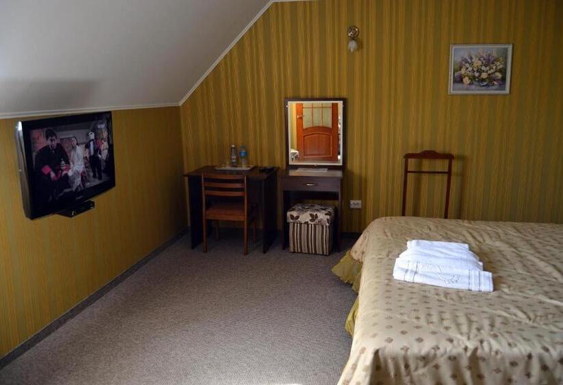 Люкс Кровать Кинг, Korona