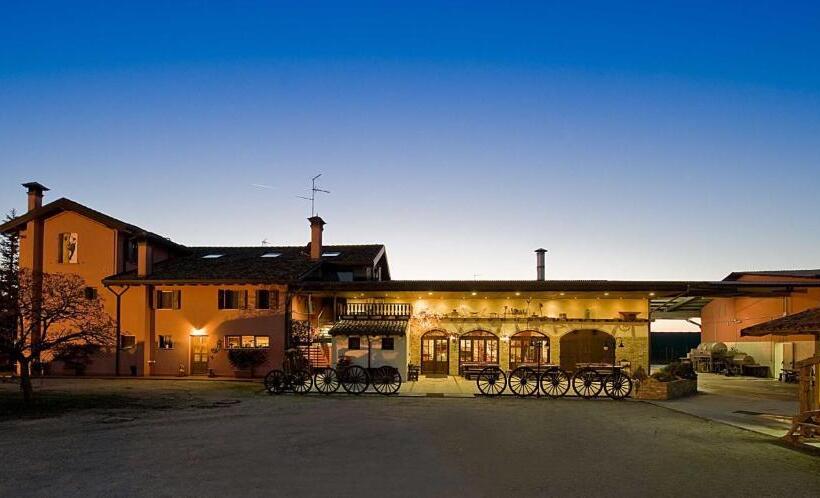 Номер Стандарт, Agriturismo Il Picchio