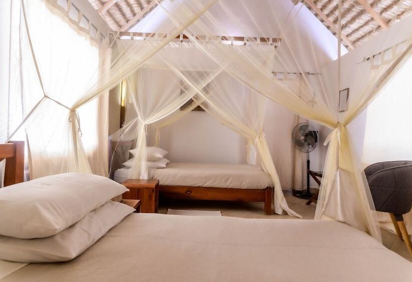 بانگلوی استاندارد, Auberge De La Table