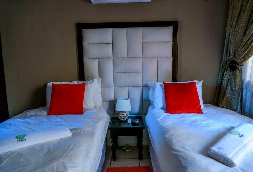 스탠다드 룸, Hlulani Guest House