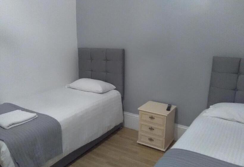 Quarto Estandar Banheiro Compartilhado, Clifton Hotel & Bar Newcastle