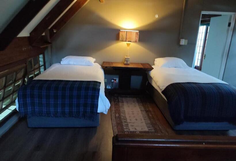 Семейный Номер, The Fairway Guesthouse Senekal