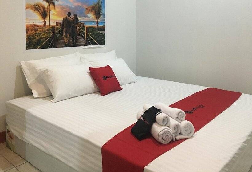 Номер Стандарт, Reddoorz Near Institut Kesehatan Helvetia
