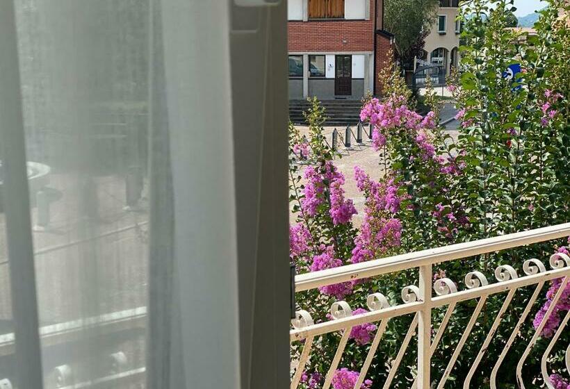 Номер Deluxe, Riviera