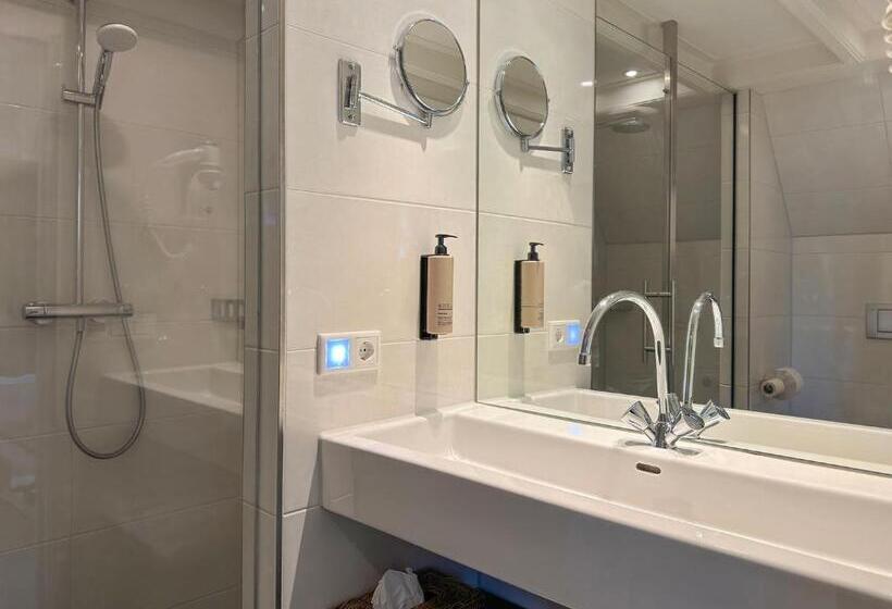 Люкс, Badhotel Bruin