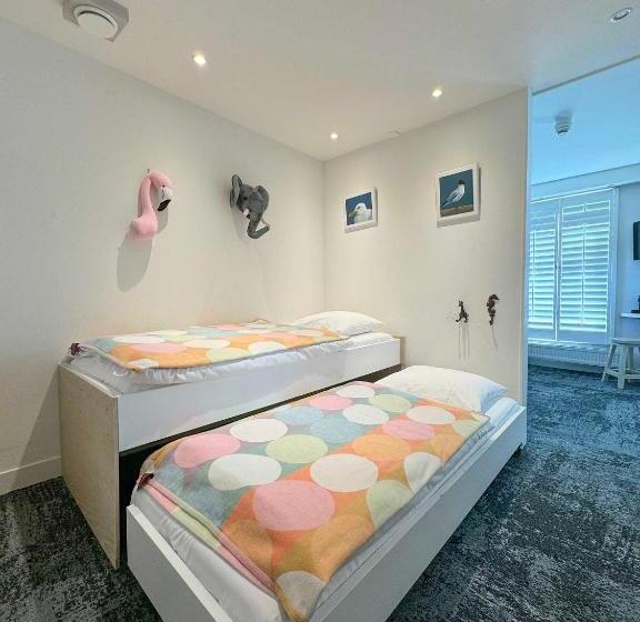 Семейный Номер, Badhotel Bruin
