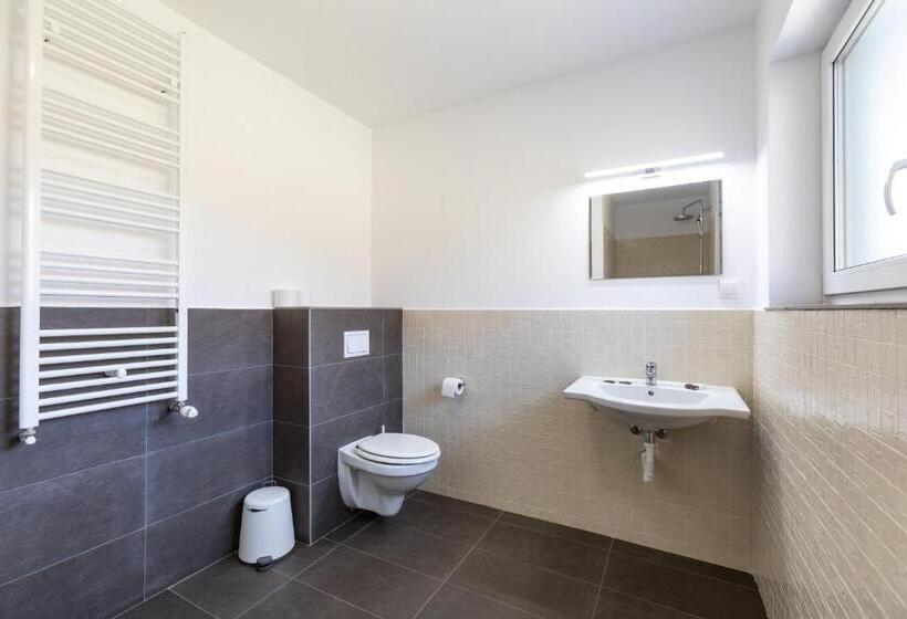 اتاق استاندارد, Volo Guest House