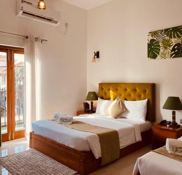 Семейный Номер Superior, J Leaf Hotel By Blue Bird