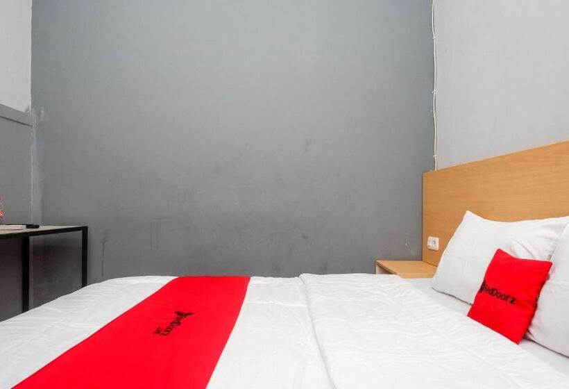 Номер Economy, Reddoorz Near Exit Tol Batang
