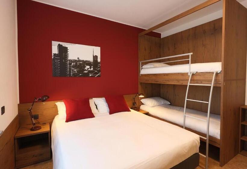 اتاق استاندارد چهار تخته, Corte Milano