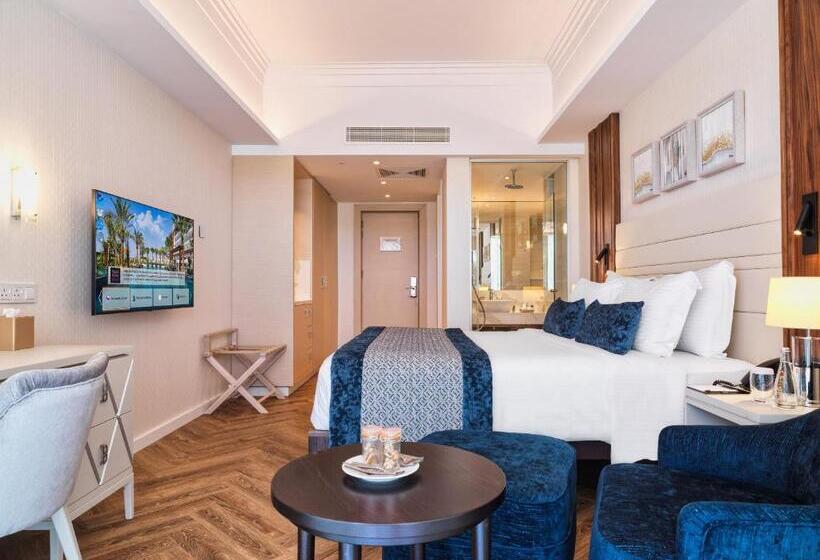 Полулюкс с Видом, Amanti, Madefortwo Hotels   Ayia Napa