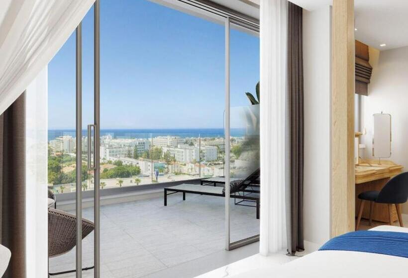 Люкс с Видом, Amanti, Madefortwo Hotels   Ayia Napa