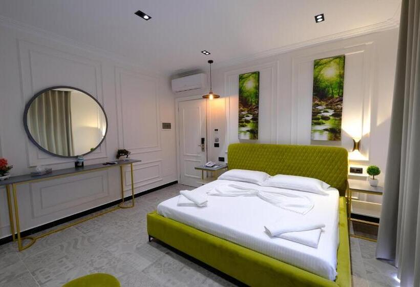 带阳台的豪华间, Nolea Boutique