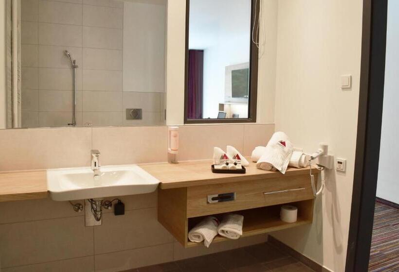 اتاق استاندارد برای معلولان, Soloplan City Resort