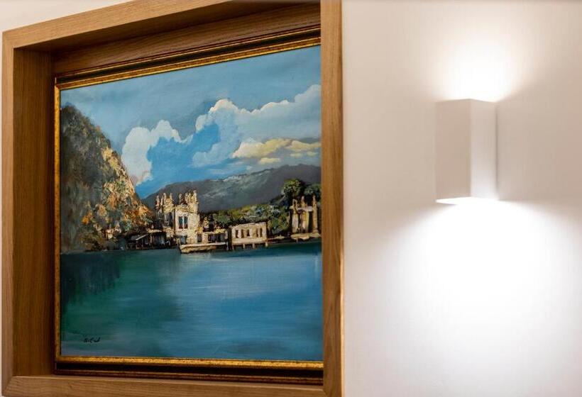 Номер Deluxe Кровать Кинг, Vespri Luxury Rooms & Suites