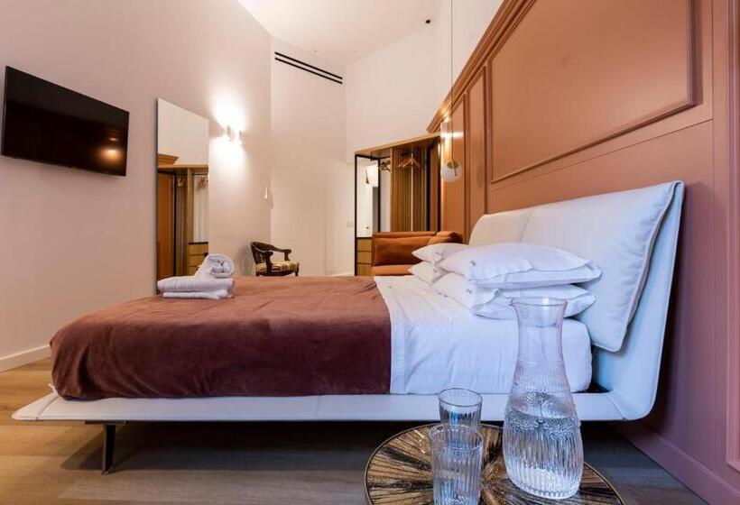 Номер Deluxe Кровать Кинг, Vespri Luxury Rooms & Suites