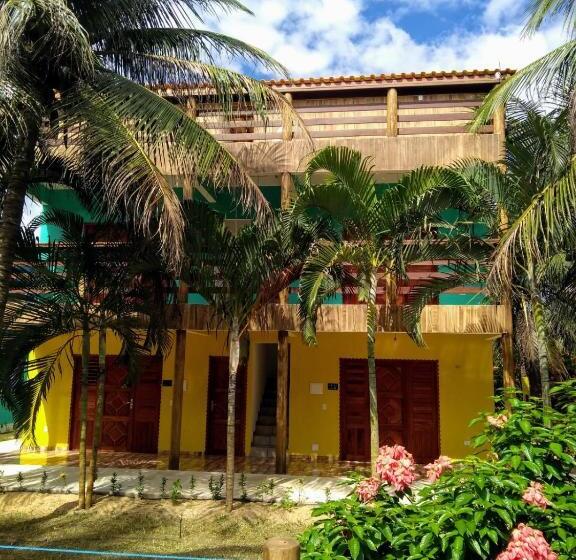 اتاق استاندارد سه تخته با چشم‌انداز استخر, Pousada E Restaurante Lagoa Azul