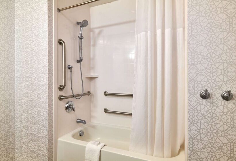 Camera Standard Accessibile ai Disabili, Hilton Garden Inn Bloomington