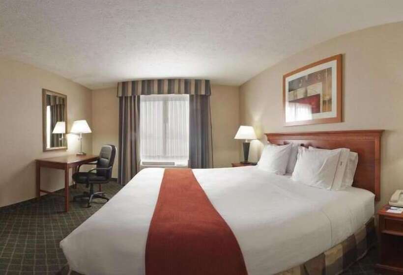 스탠다드 룸, Holiday Inn Express & Suites Kent   University Area By Ihg