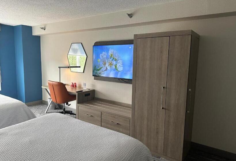 Люкс, Holiday Inn Express Birmingham Irondale East, An Ihg