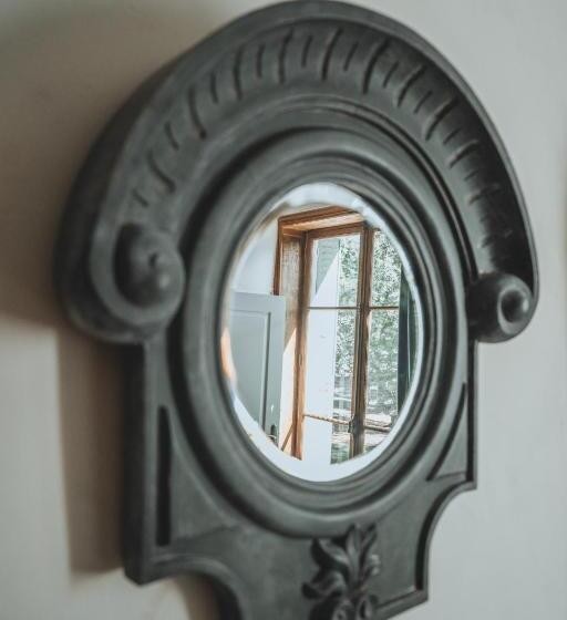Дом 2 Спальни, Château Du Guérinet
