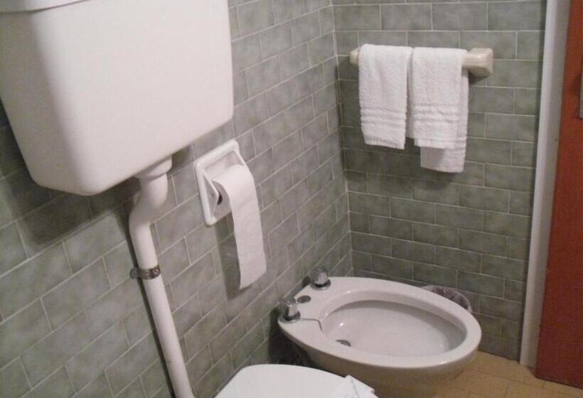 Номер Стандарт Трехместный, Garnì Bellavista