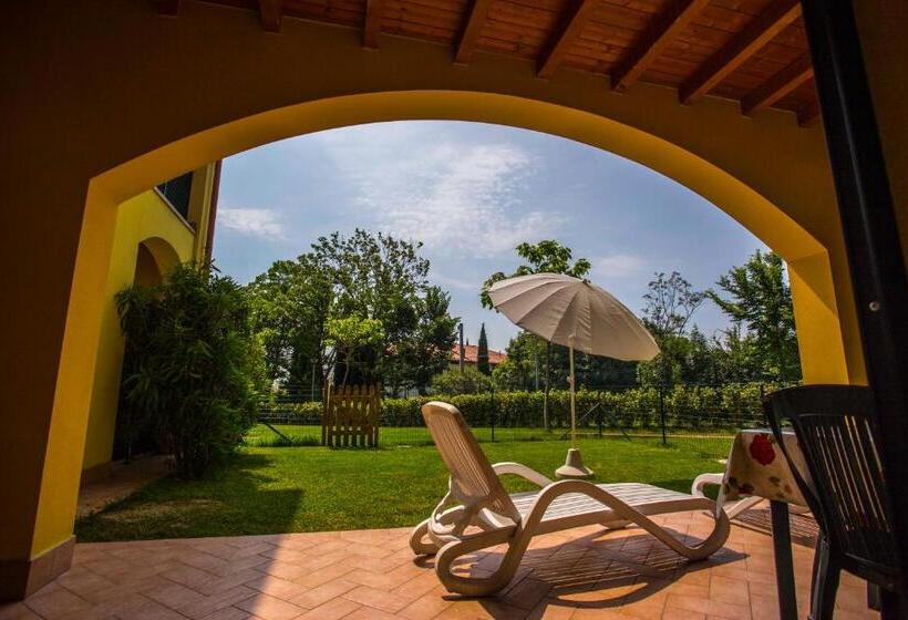 آپارتمان 1 خوابه, Residence Karina