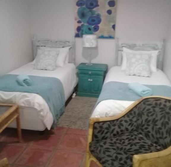 샬레, Carmel Villa B&b Or Self Catering