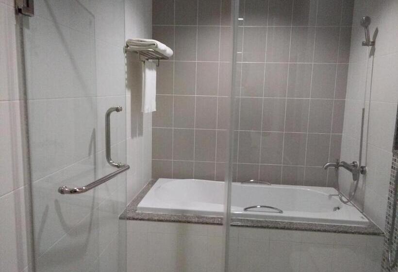 디럭스 룸, The Park 304 Executive Serviced Apartment