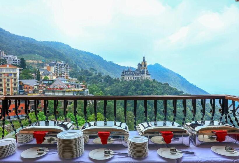 سوییت سوپریور, Venus Hotel Tam đảo