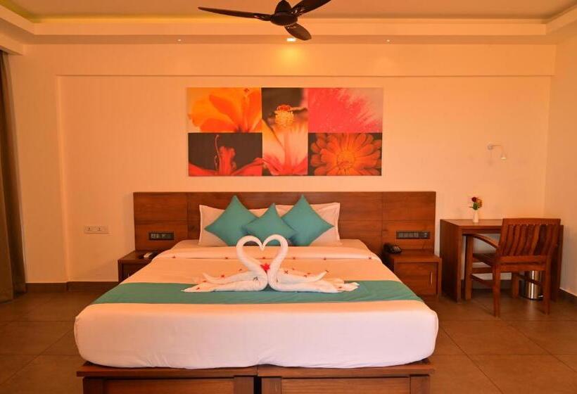 标准间带游泳池, Aadisaktthi Leisure Resort, Kovalam