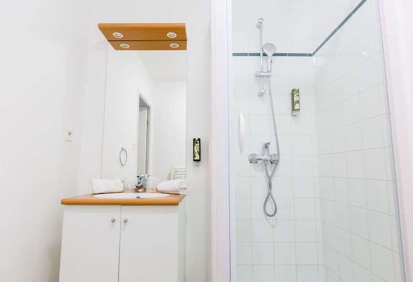 Апартаменты 1 Спальня, Cerise Nantes Atlantis