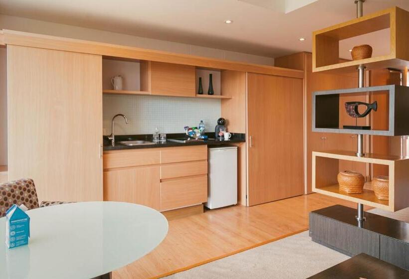 스탠다드 룸 킹사이즈 침대, Faranda Collection Bogota, A Member Of Radisson Individuals