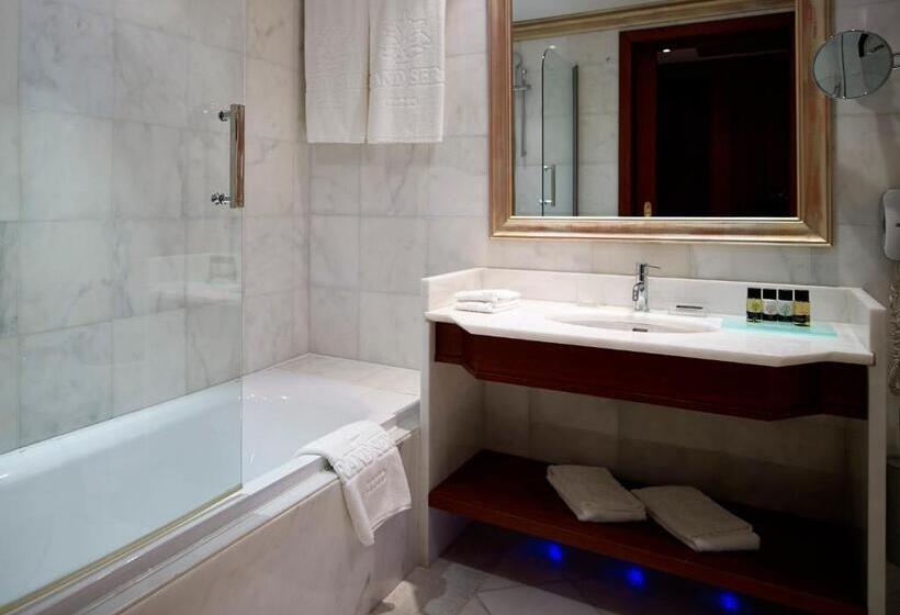 이그제큐티브 스위트, Grand Serai Congress And Spa