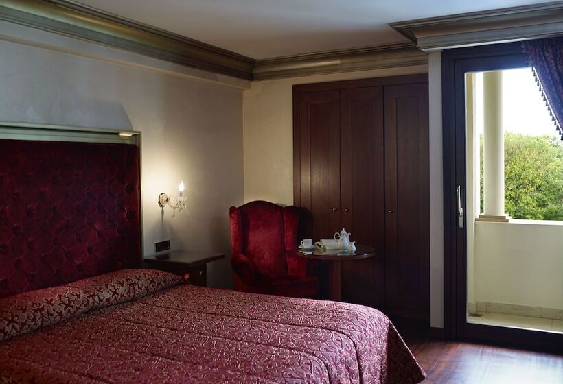 이그제큐티브 스위트, Grand Serai Congress And Spa