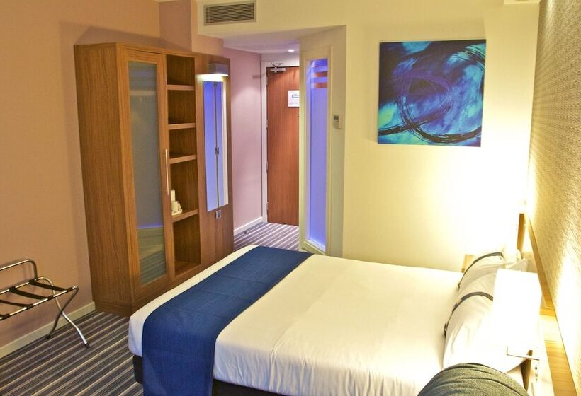 اتاق استاندارد, Holiday Inn Express Campo De Gibraltar Barrios, An Ihg