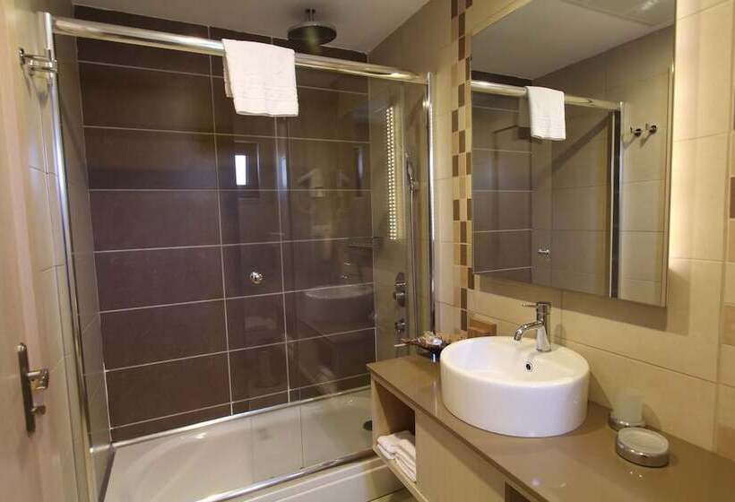 سوییت, Olira Boutique Hotel&spa
