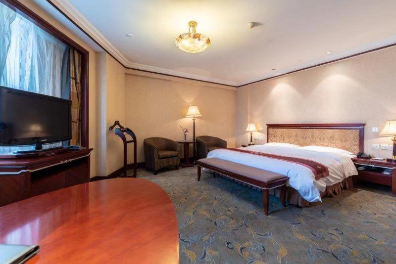 اتاق لوکس با تخت بزرگ, Golden Ocean Hotel Tianjin